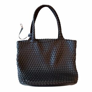 Isle Jacobsen Woven Handbag Navy